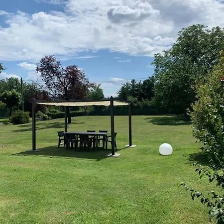 Casa Matilde Accogliente Casa Immersa Nel Hébergement de vacances *