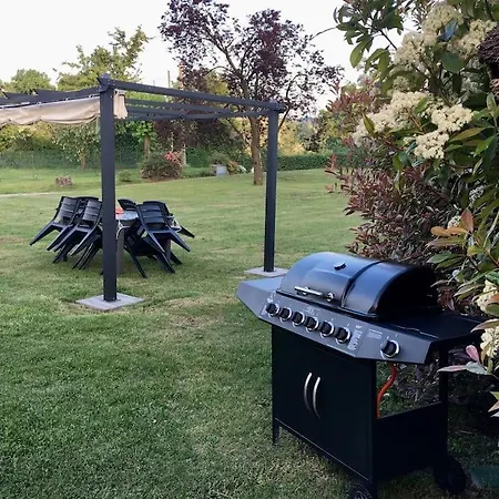 Casa Matilde Accogliente Casa Immersa Nel Hébergement de vacances *